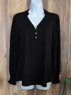 Rapbin Black Long-Sleeve V-Neck Top with Pearl Buttons S    M438